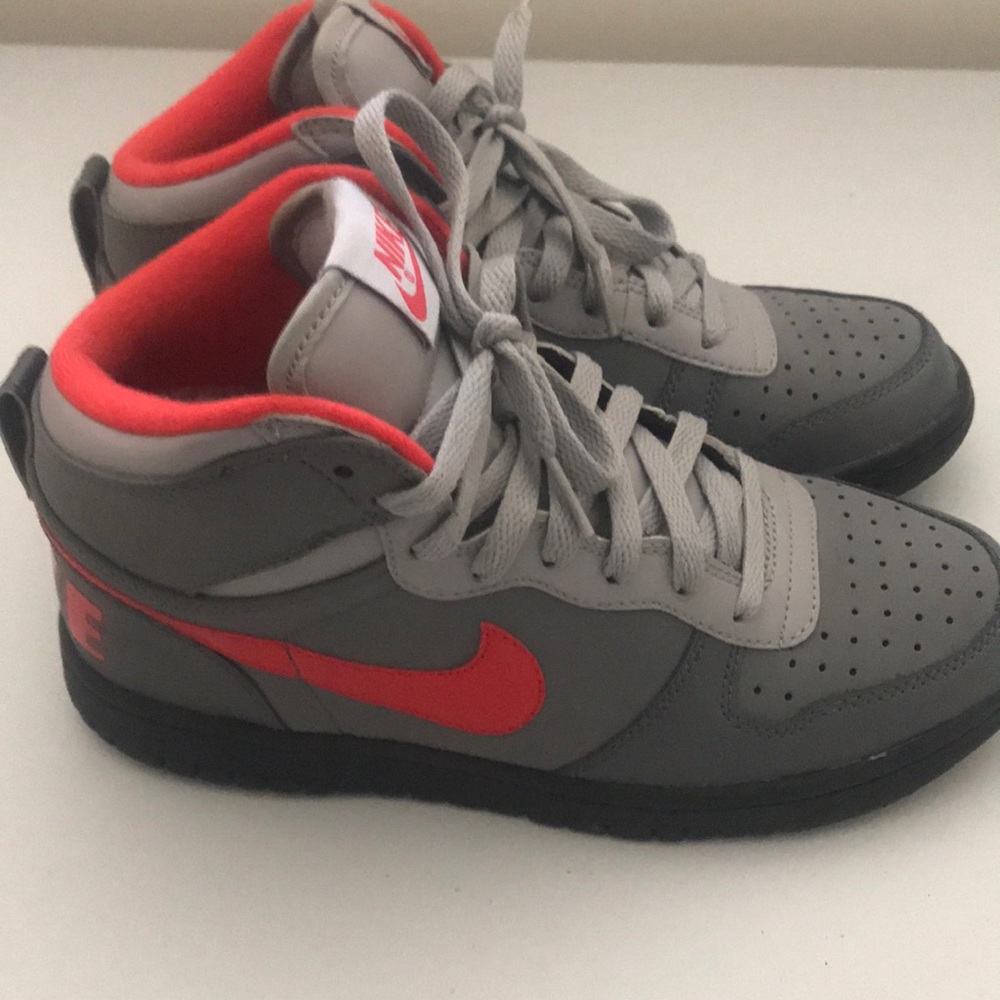 Nike dunk youth